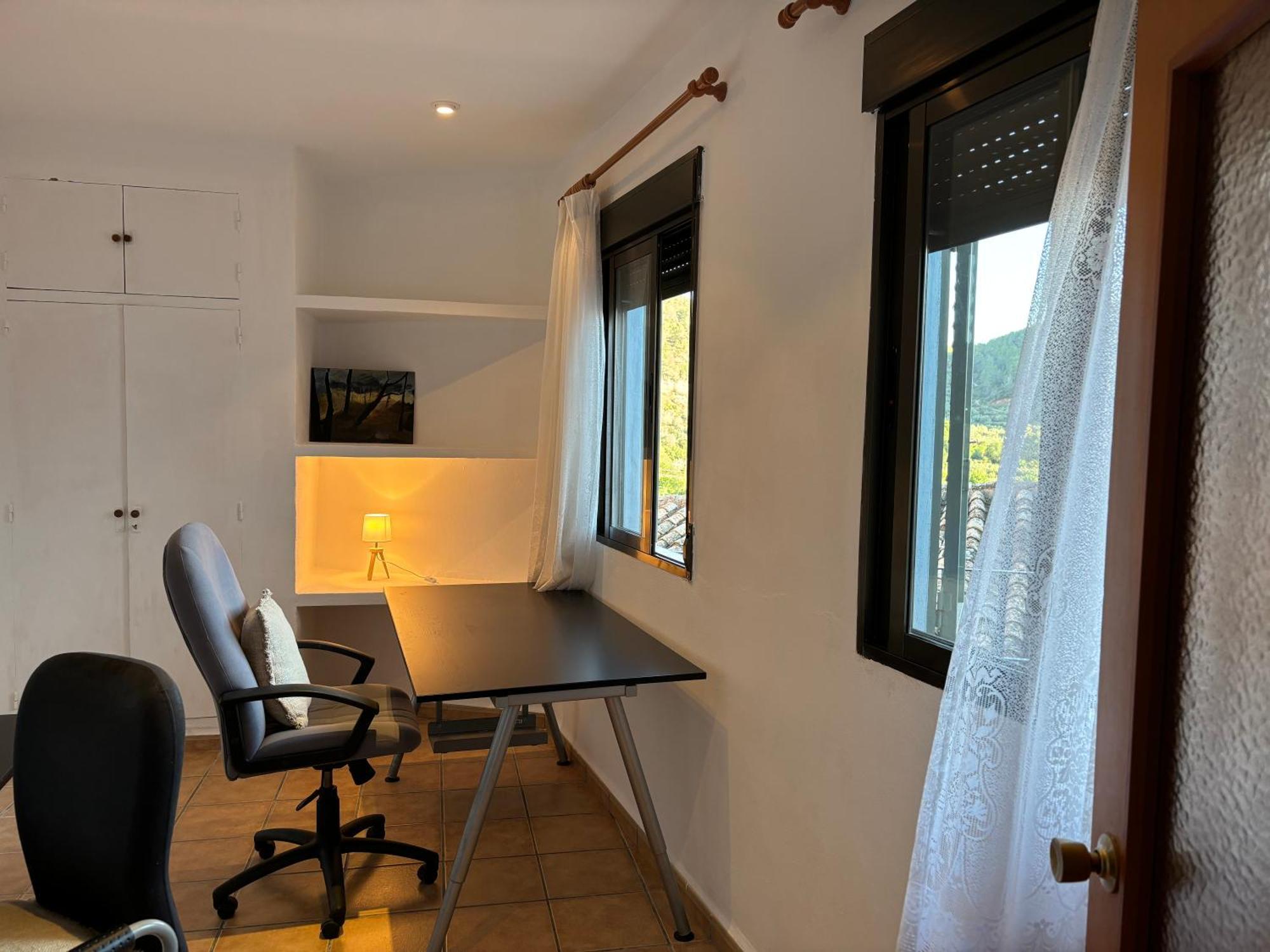 Piso En Vall De Almonacid Con Vistas, Aire Acondicionado, Wifi Y Smart Tv Luaran gambar
