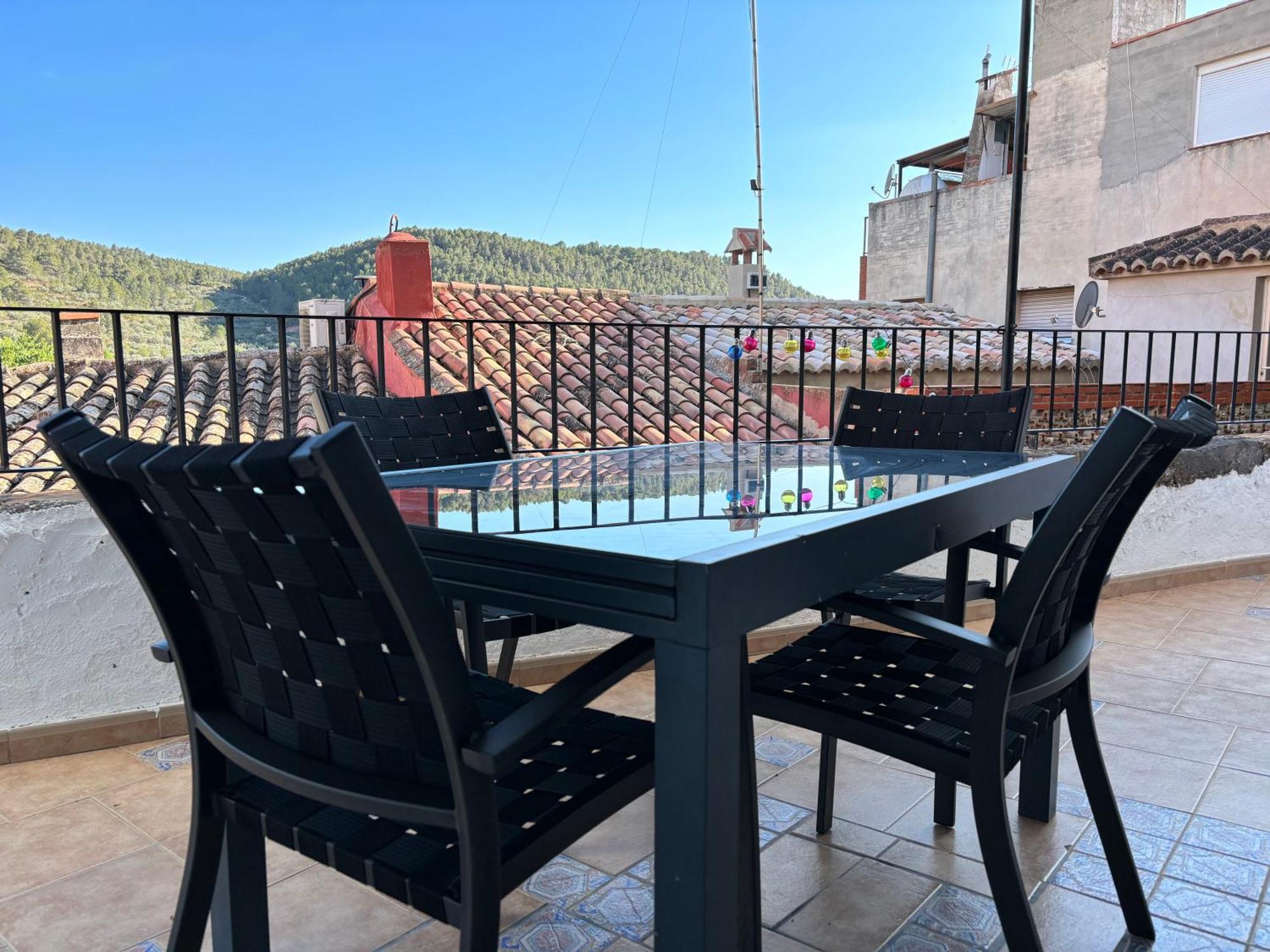 Piso En Vall De Almonacid Con Vistas, Aire Acondicionado, Wifi Y Smart Tv Luaran gambar